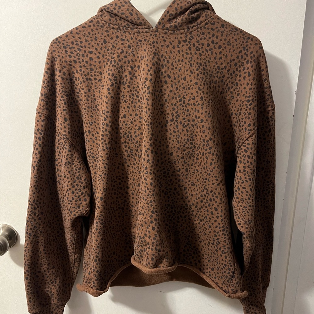 Abercrombie & Fitch Large Brown Leopard Cropped Hoodie